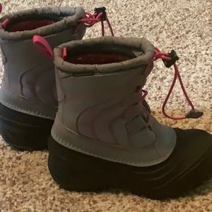 Girls The North Face waterproof winter boots